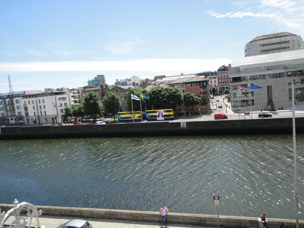Inn On The Liffey Guesthouse Dublin Exterior photo