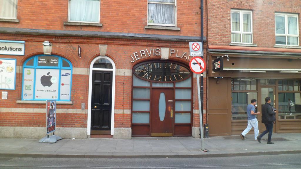 Inn On The Liffey Guesthouse Dublin Exterior photo